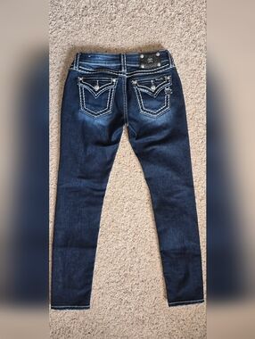 Miss Me Low Rise Skinny Jeans Size 27 Dark Wash Embellished Stretch Denim